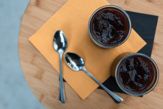 Pudding aux graines de chia au coulis de cassis